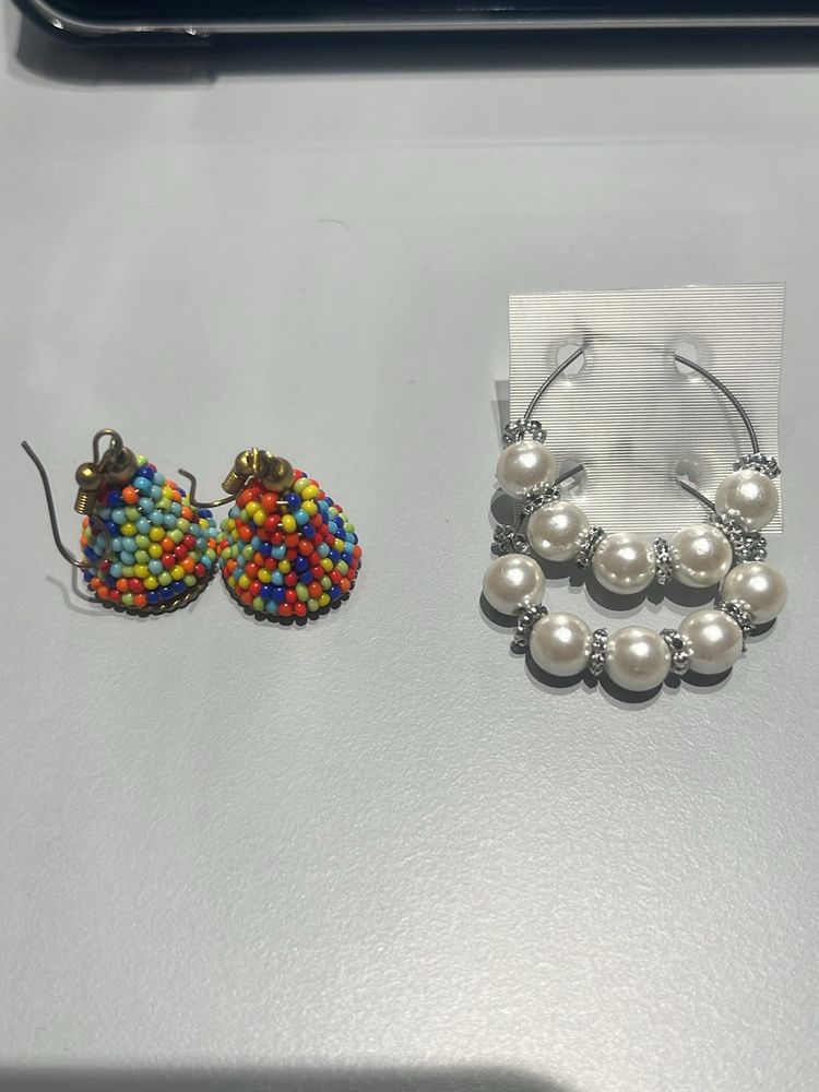 2 Earring Sets