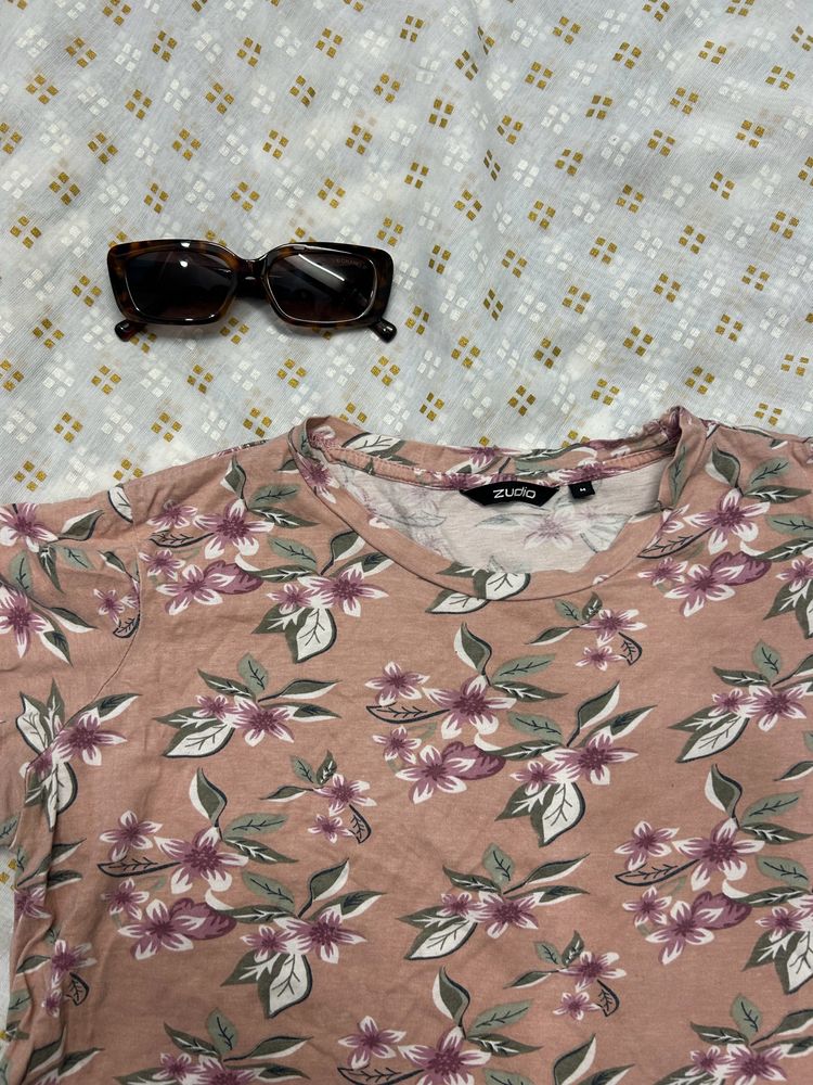 Floral Crop Top From Zudio