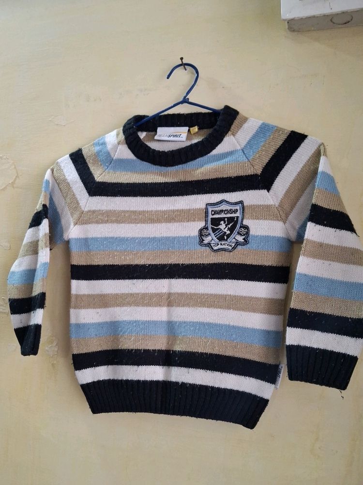 Sweater for boys