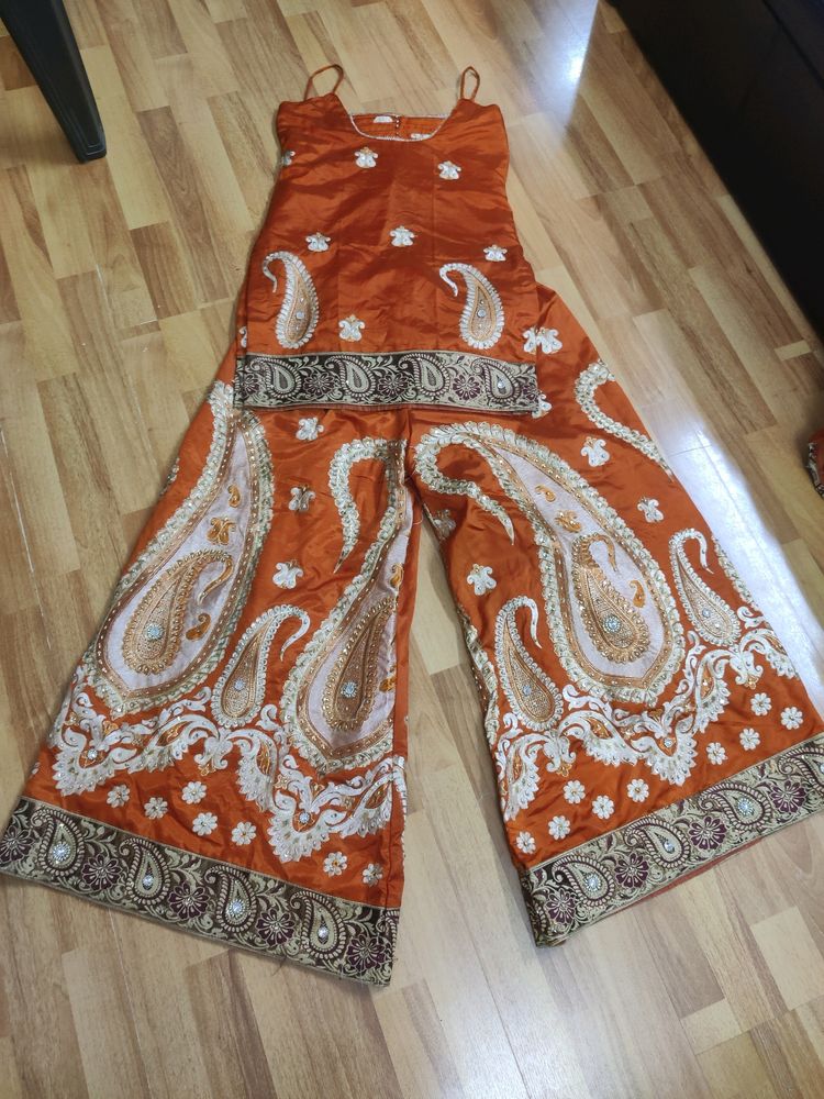 Short Kurti Wd Flare Plazo N Dupatta