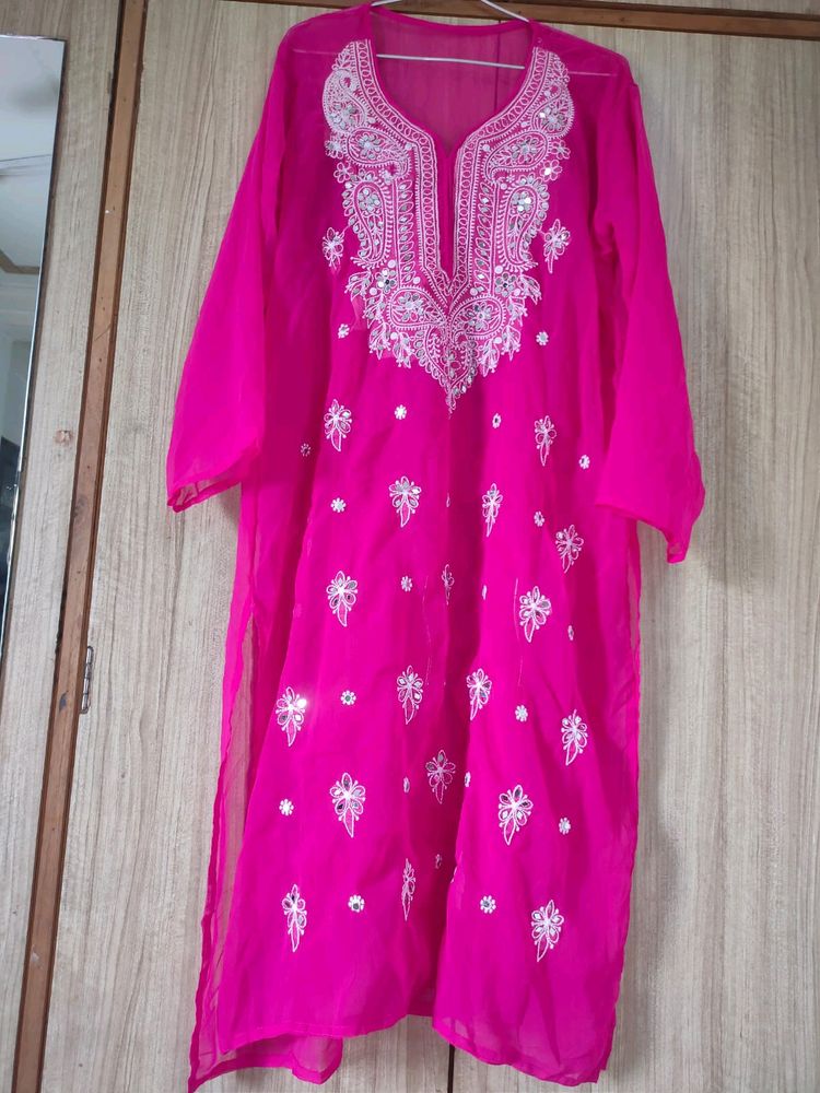 Chikankari Kurti