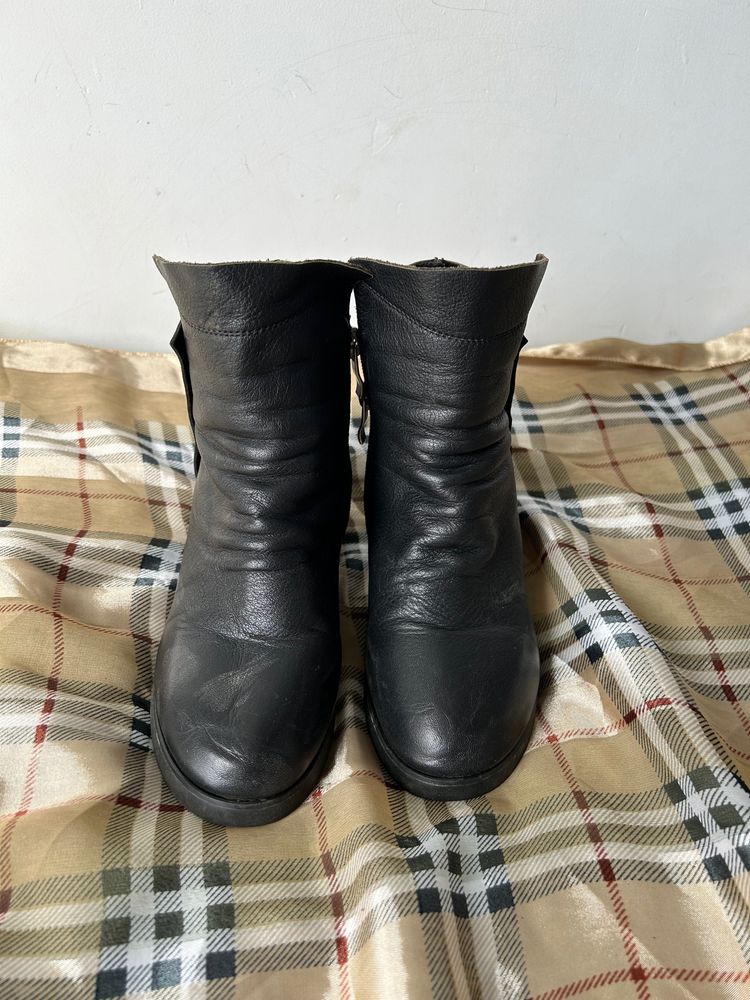 Black Ankle Boots (good As New)