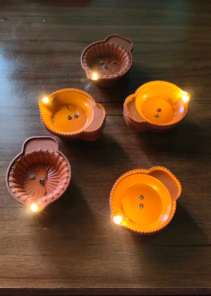 Pack Of 5 Water Diya