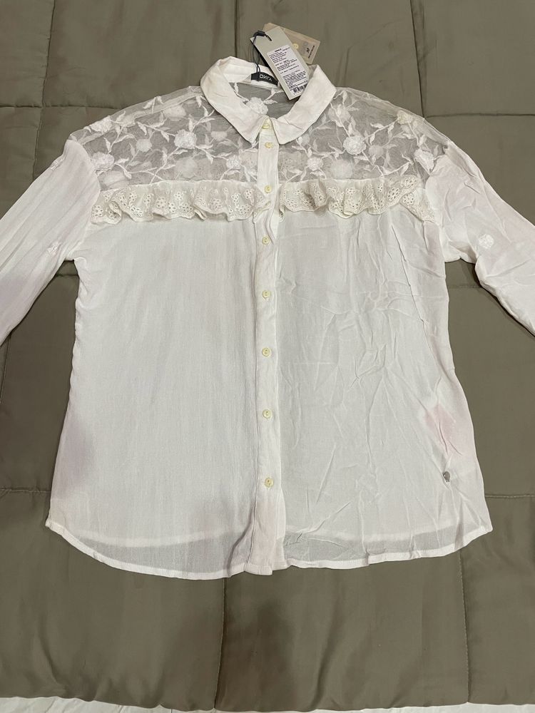 ONLYShirt with Lace Panel