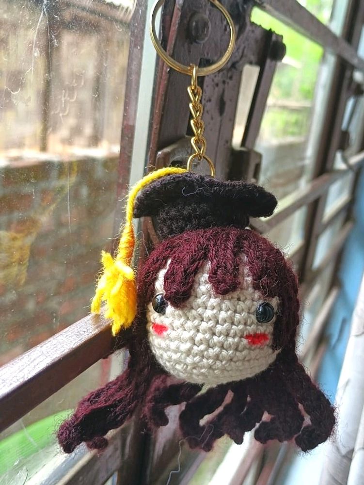 Graduation Doll 🎓 Crochet Keychain