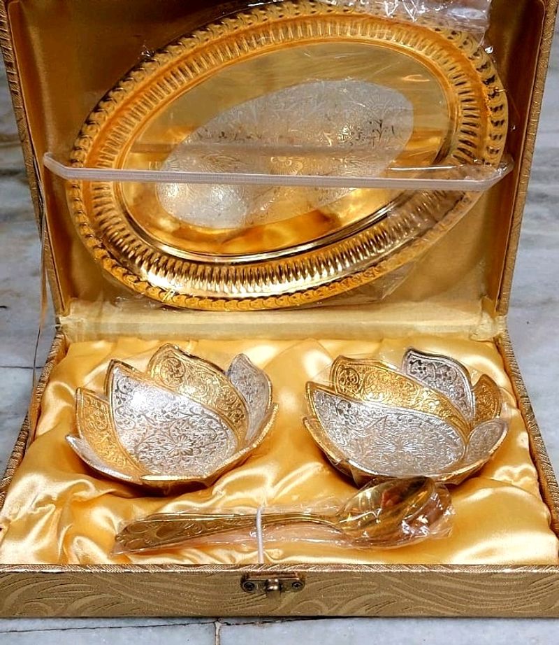 Gold And Silver Plated Metal Bowl Set