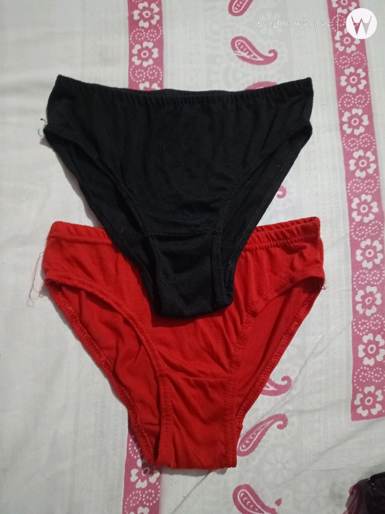 Preloved Black & Red Panty/Panties