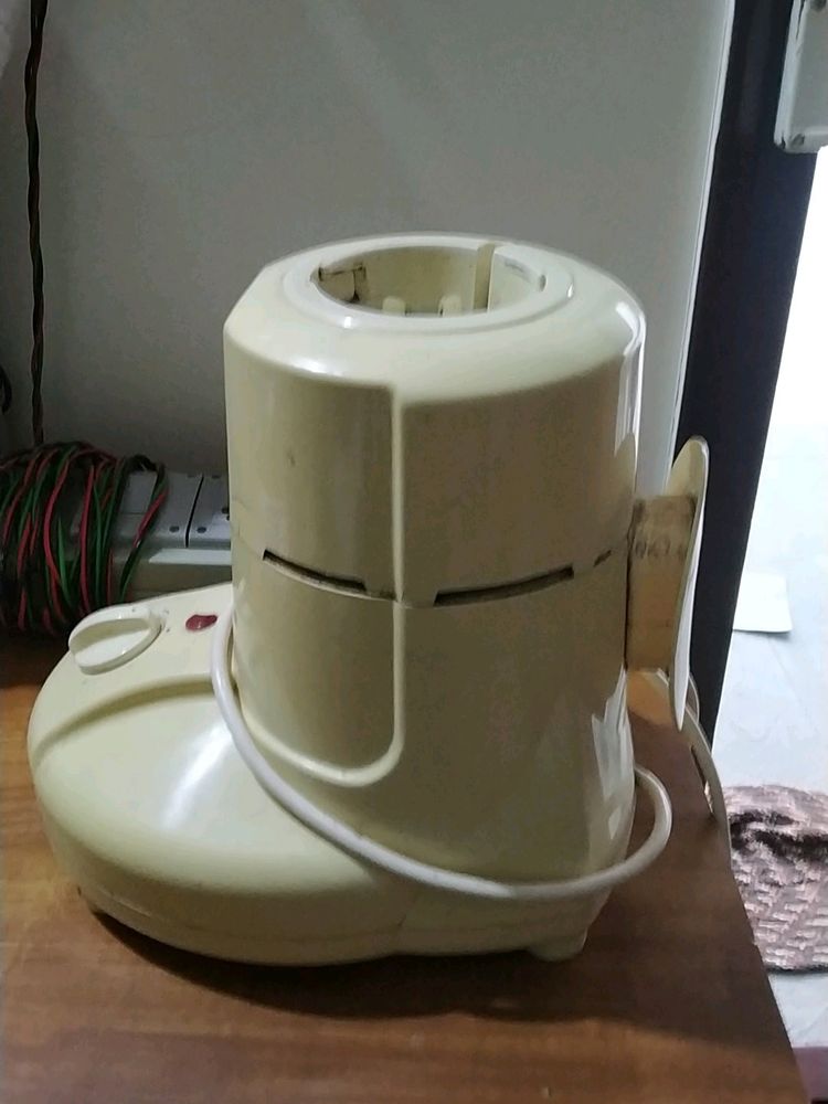 Selling Used Mixer Without Jar But Works Great