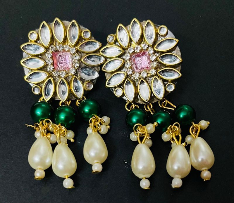 Fancy Hand Made Kunden Earrings