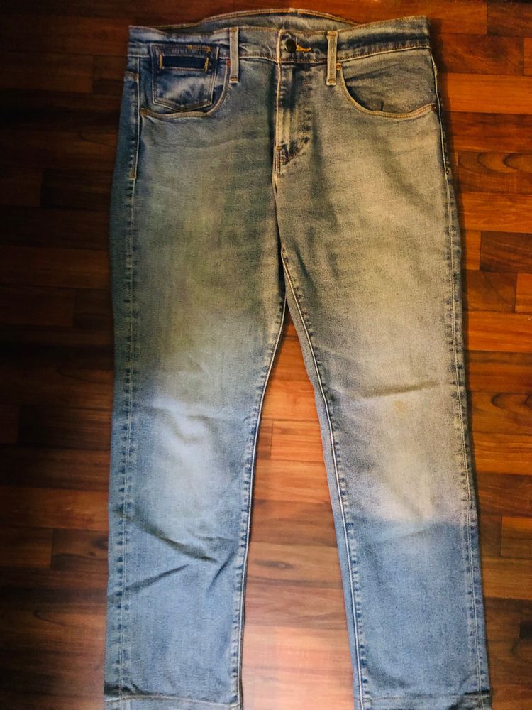 LEVI’S MEN JEANS