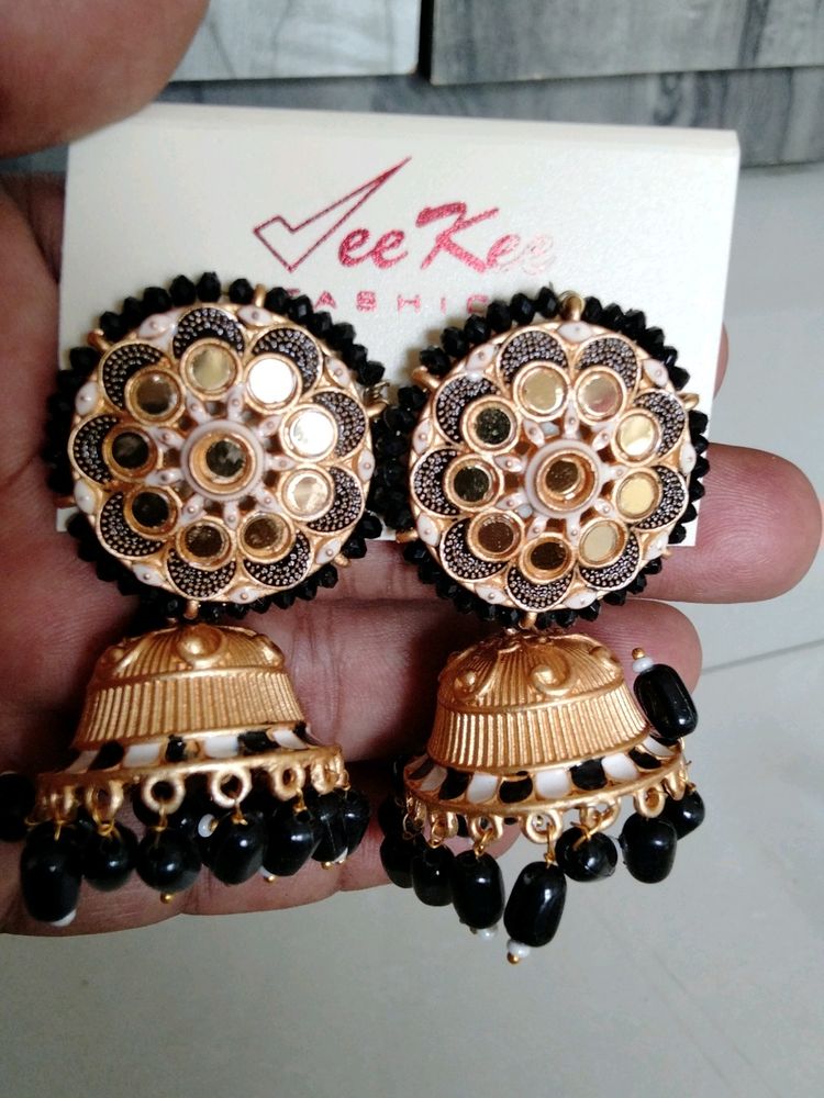 Black Pearl Long Earrings