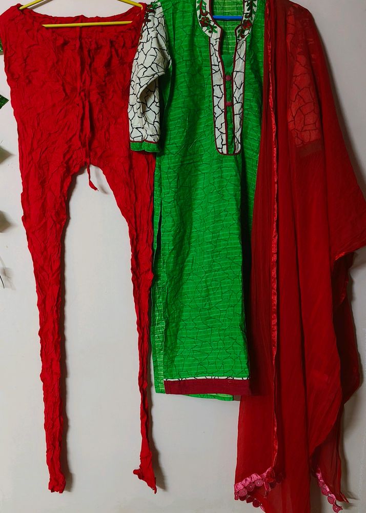 Kurti Set