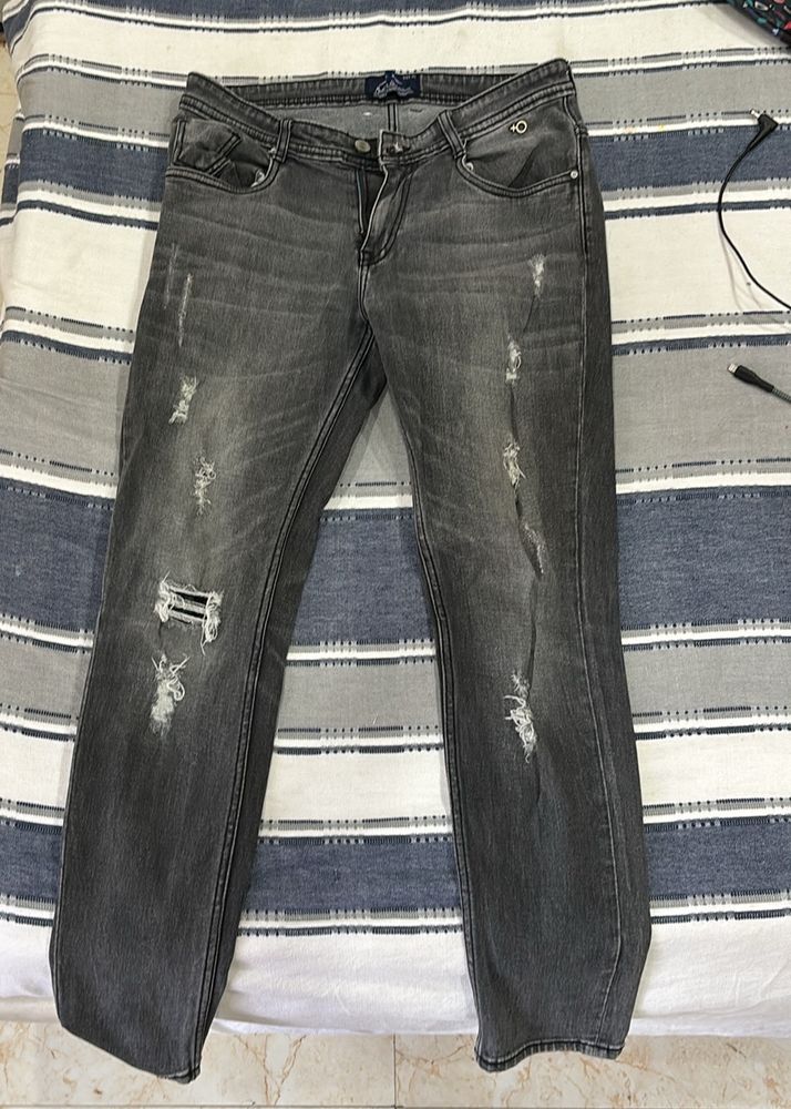 Mast And Harbour Distressed grey Jeans