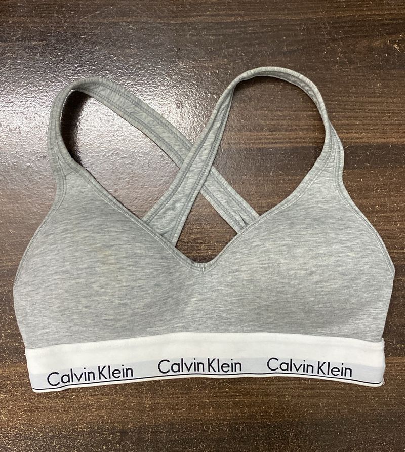 Sale ‼️Calvin Klein Padded Pushup Bralette 🩶