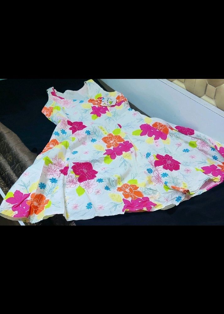 Floral Print Frock For Kid Girl.. 💯 Cotton..