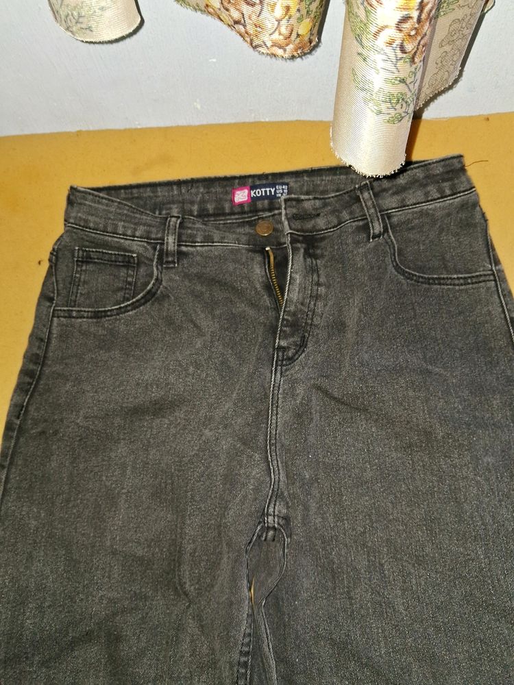 Grey Straight Jean For Women