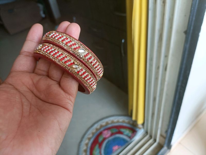 Brand New Beautiful Lakh Bangles (Size: 2-5)