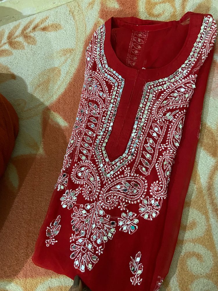 Georgette Chikankari Kurtii