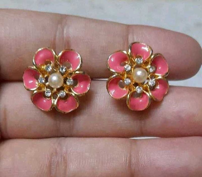 Pinkish Peach Flower Studs with Pearl and Stones