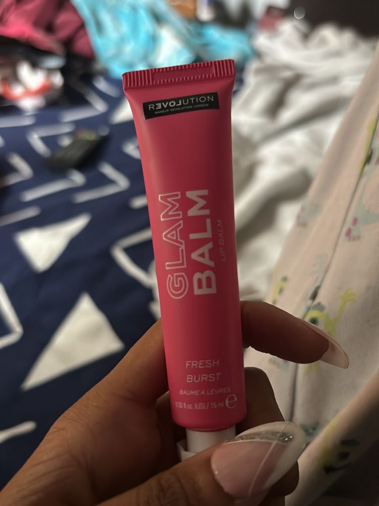 Revolution glam balm