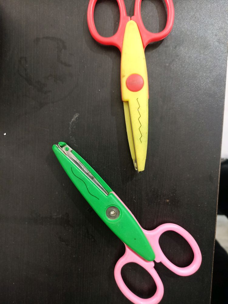 Two Shape Cutter Scissors Only At 100✅