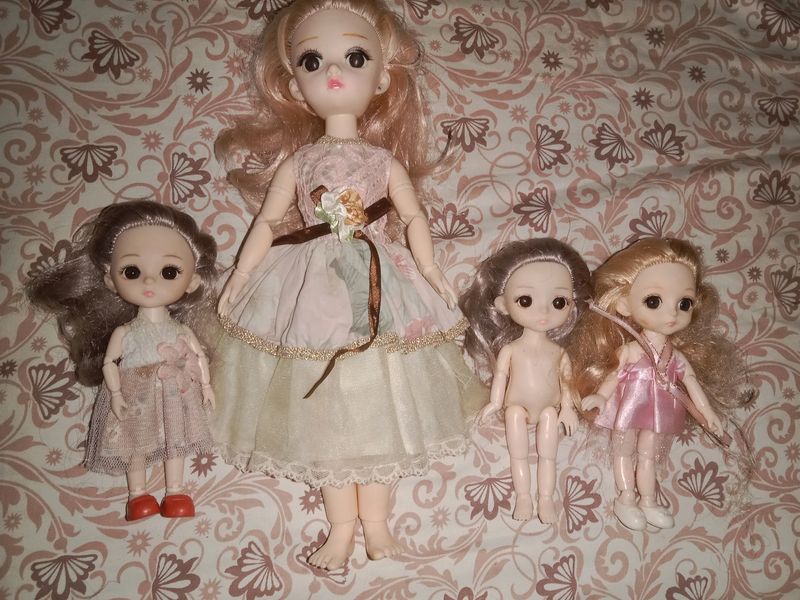 Cute Dolls