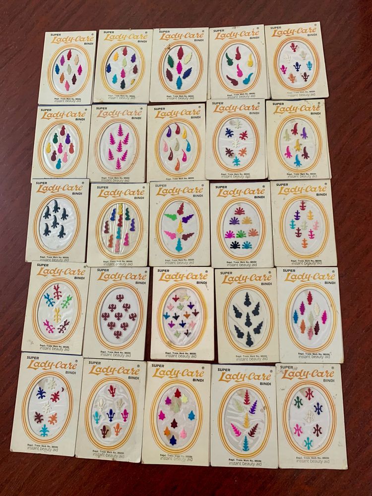 25 Packets Of All Unique Designs Bindis