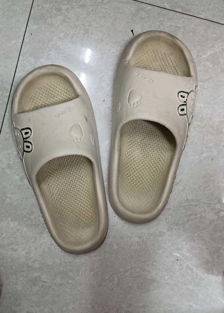 Used Slippers From.thailand