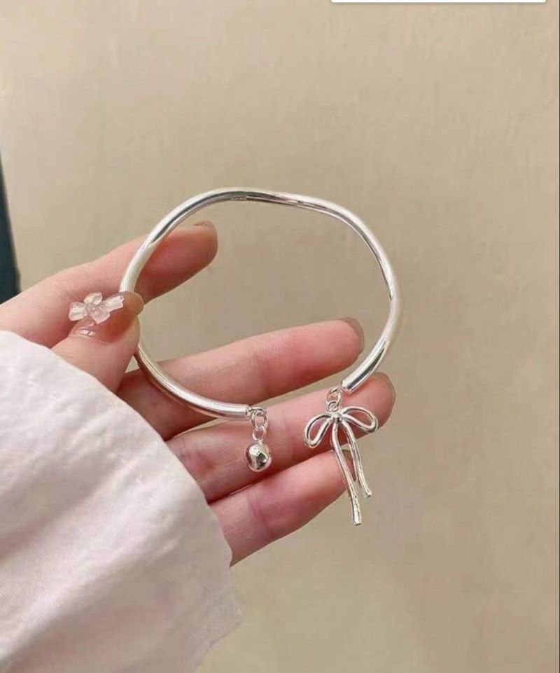 Imported Bow Bracelet 🧁🌷💌