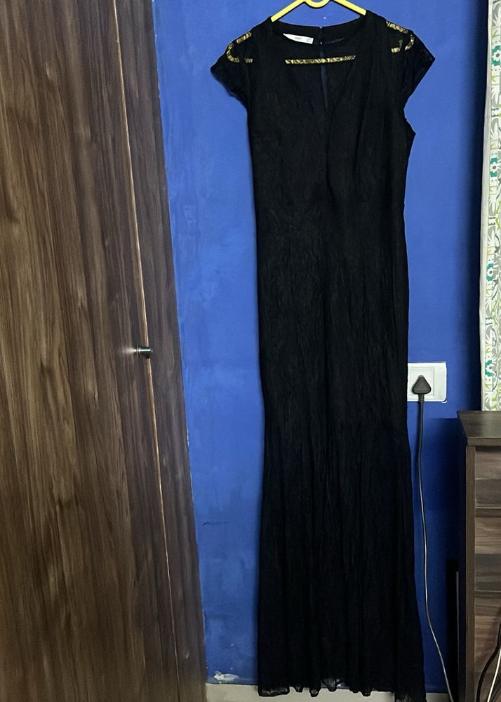 🖤Sexy Date Night Dress With A Slit🖤