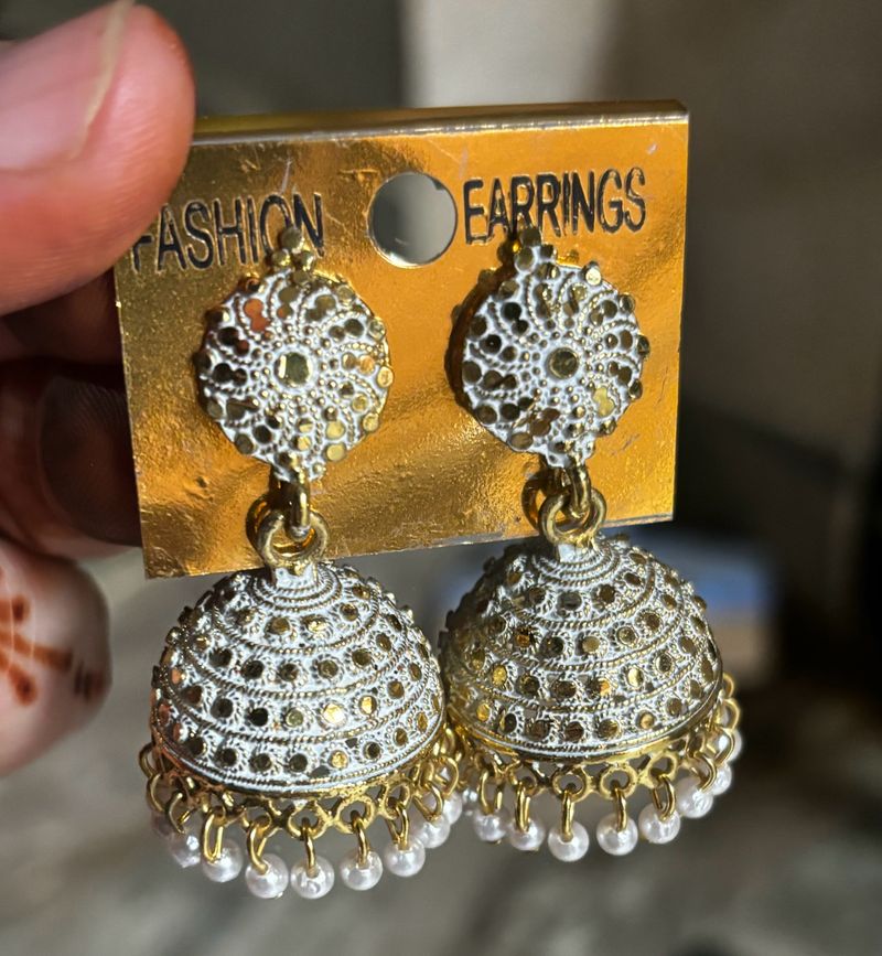 Jhumka