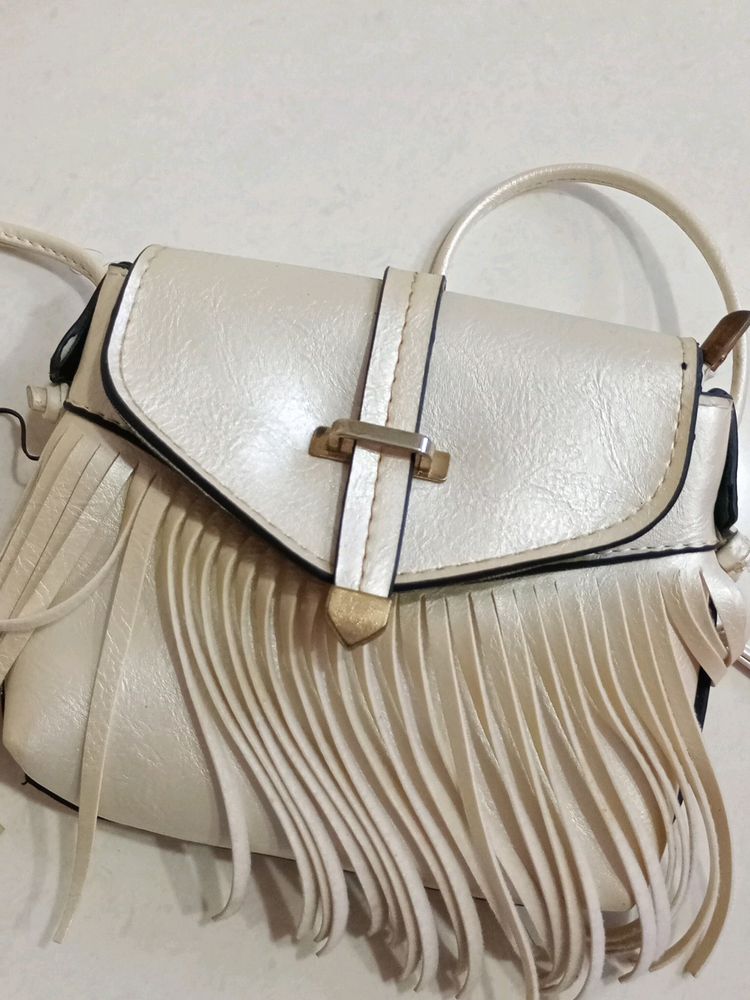 Cute Aesthetic Off White Sling Bags For Women