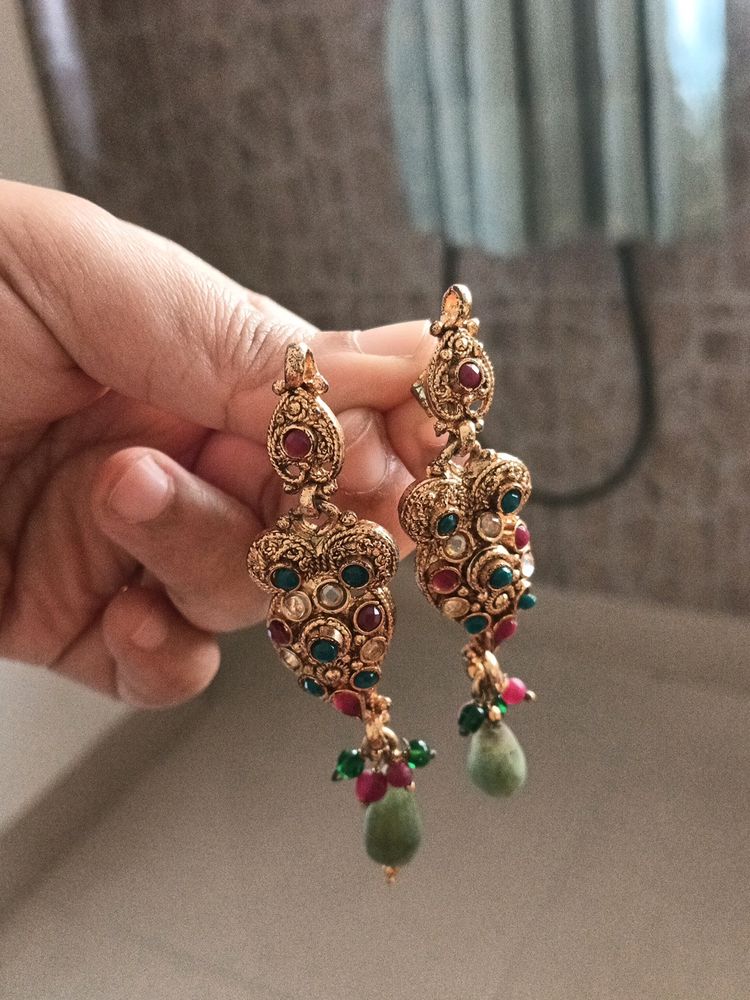 Kundan earrings