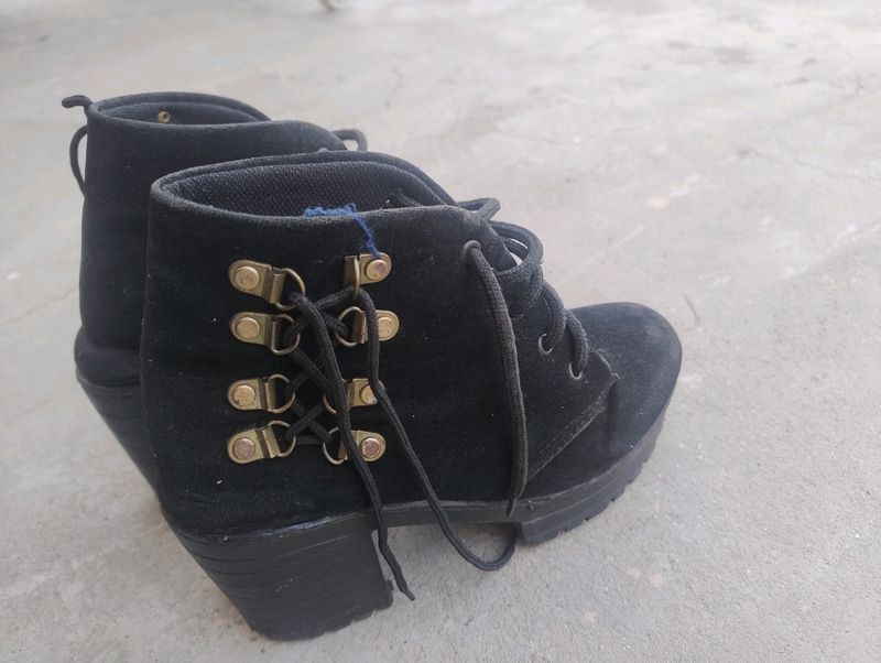 Women Boots