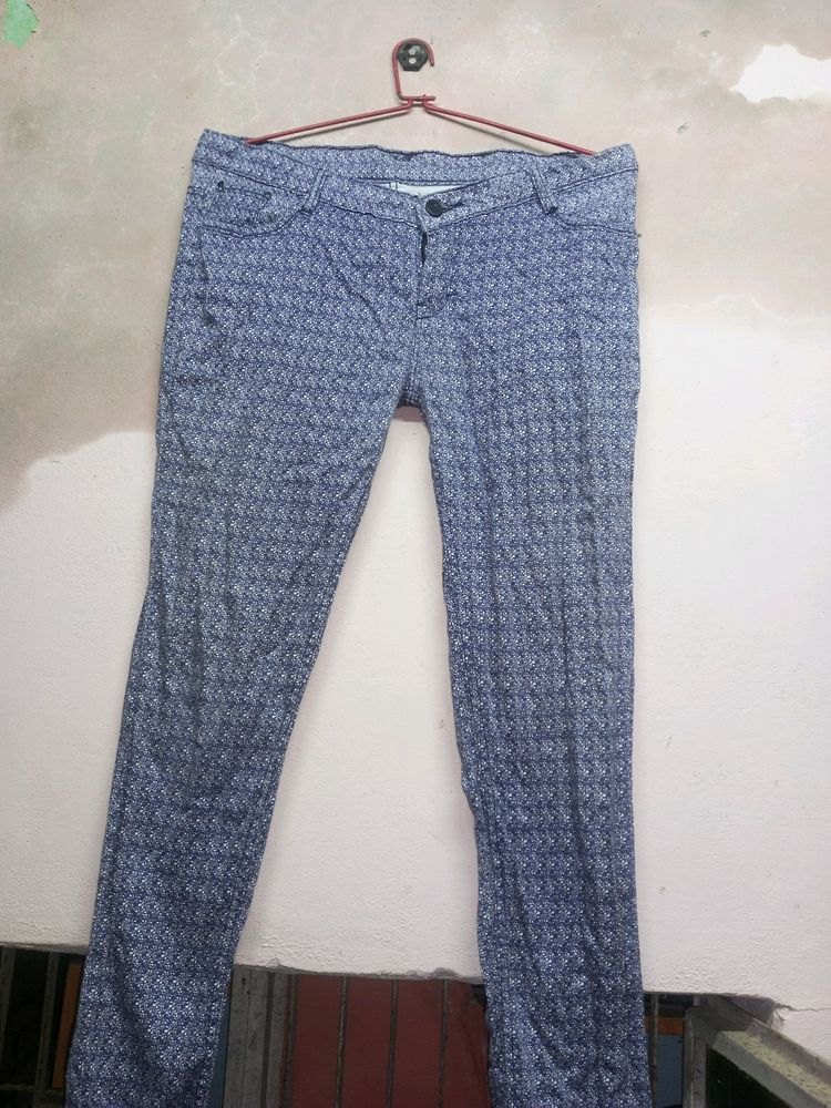 Slim Fit Bluish Printed Trendy Jeans