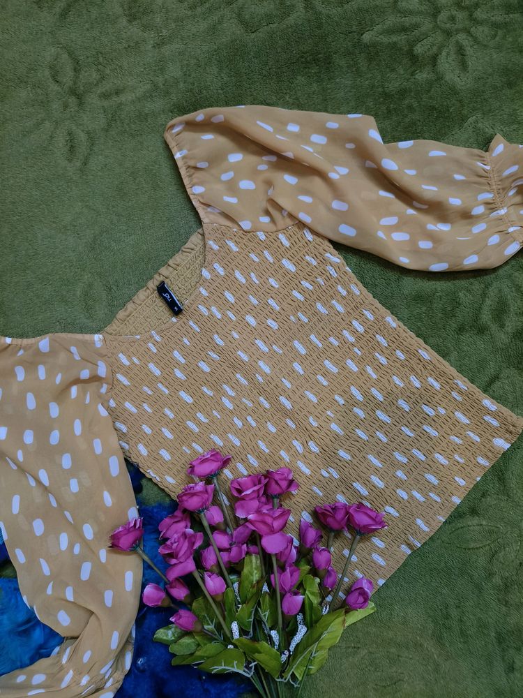 Polka Dot Print Top With Bishop Sleeves