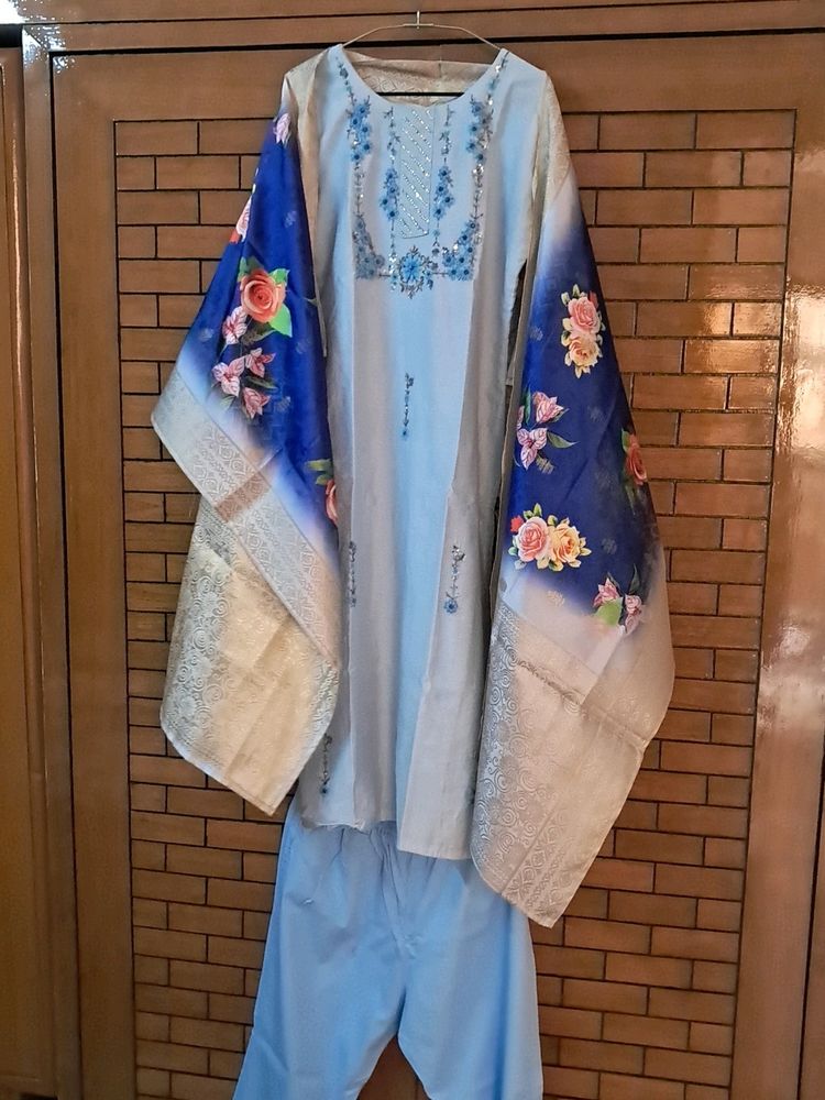 Kurta Set With Banarasi  Dupatta