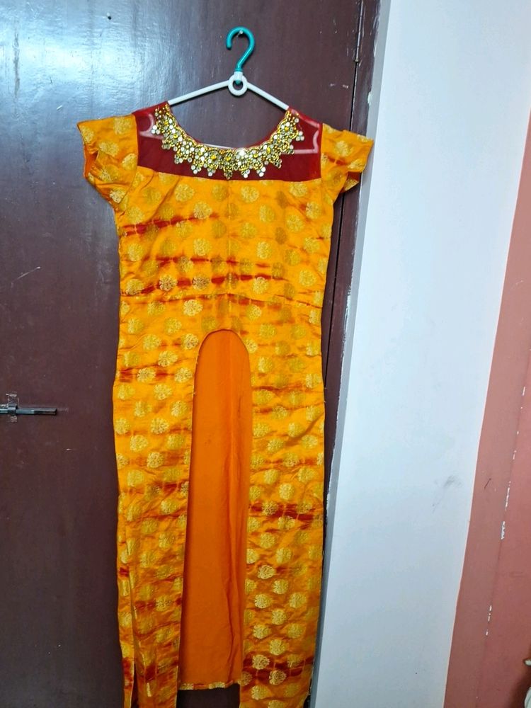 Banarasi Dyed Lehanga Choli