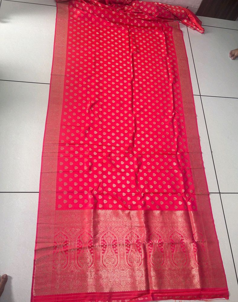 Red Fabulous Art Silk Saree