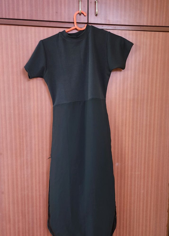 Black Sheer Kurta With Lining On Top