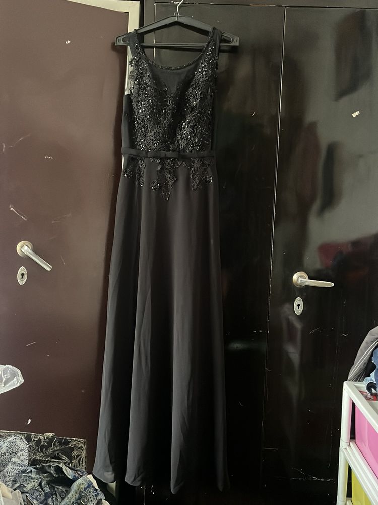 Black Long Gown