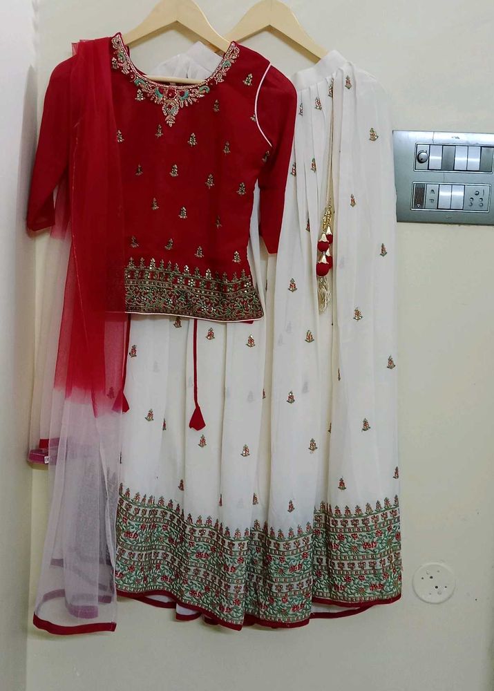 New Lehenga(Negotiable)