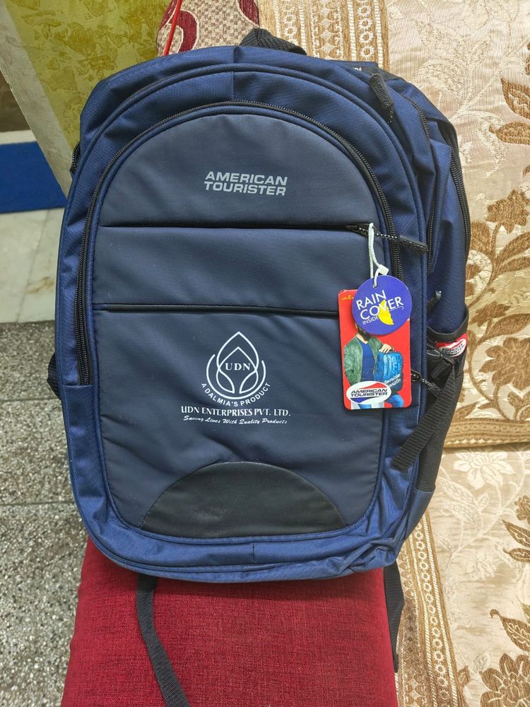 American Tourister Bagpack