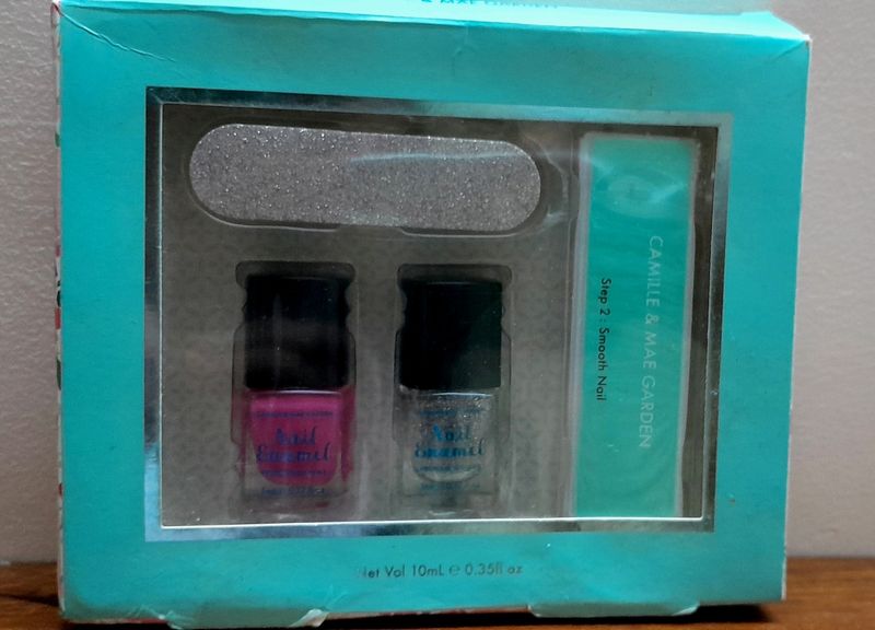 Nail Polish Kit