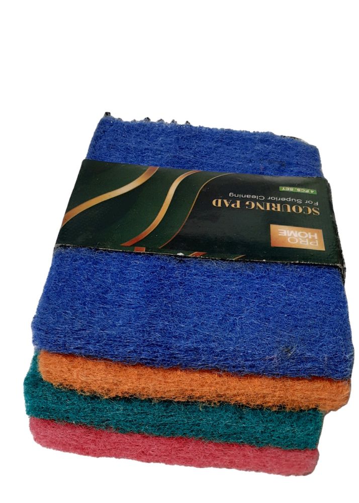 SCOURING PAD