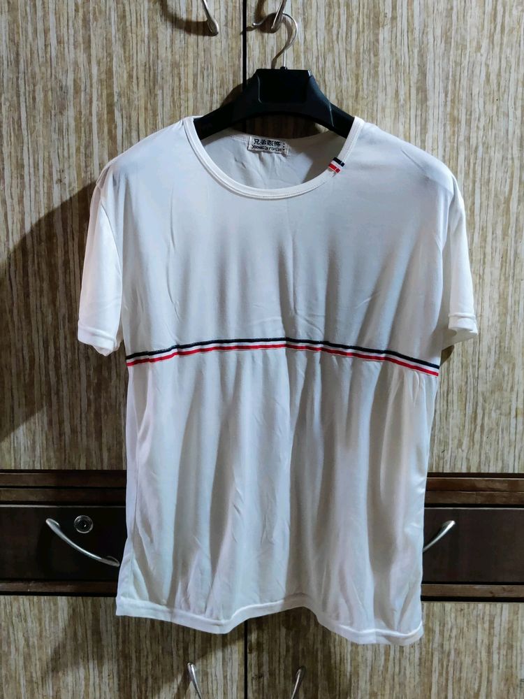 White Stretchable Tshirt