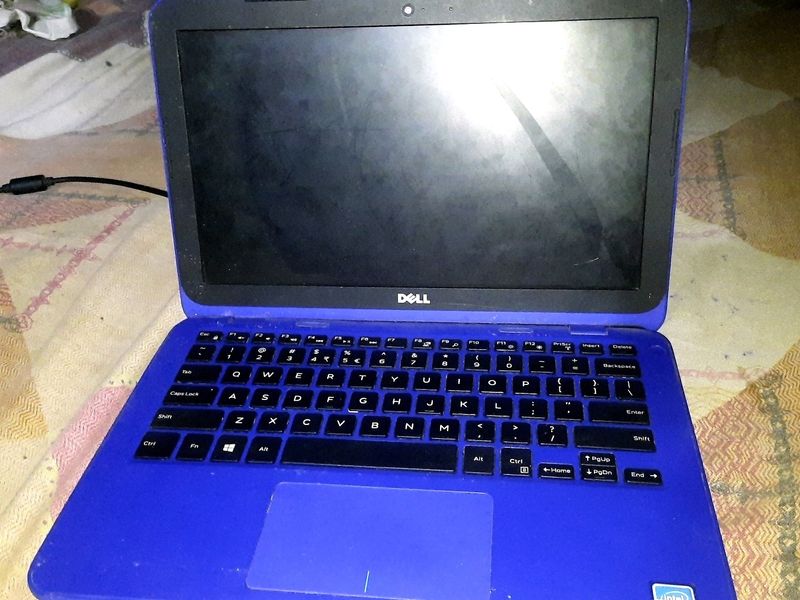 Dell 6inches Screen Laptop