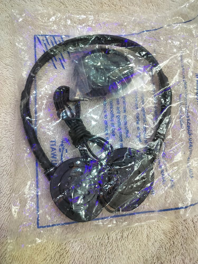 2 Headphones ❣️