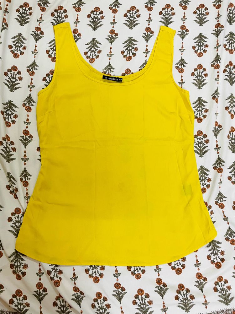 Yellow Cute Top-OXOLLOXo