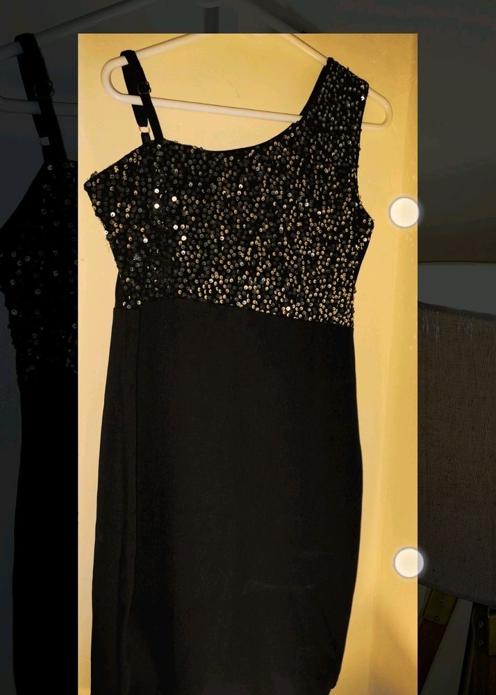 Mini Party Wear Bodycon Black Dress With Glitter.